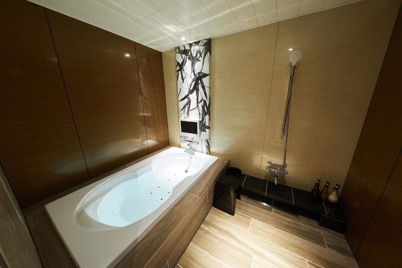 Love hotel Sen (adults Only) Osaka