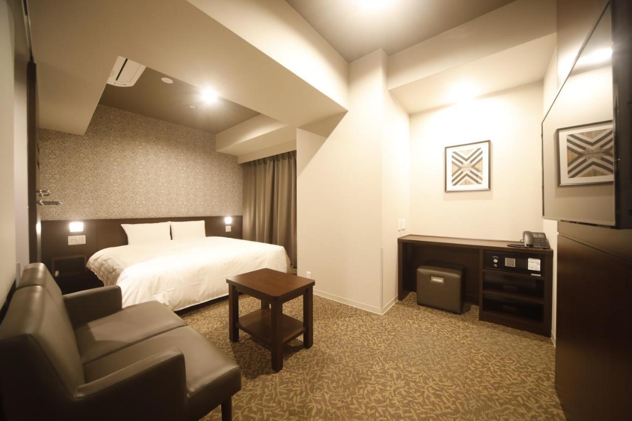 Dormy Premium Kitahama Hotel 4*