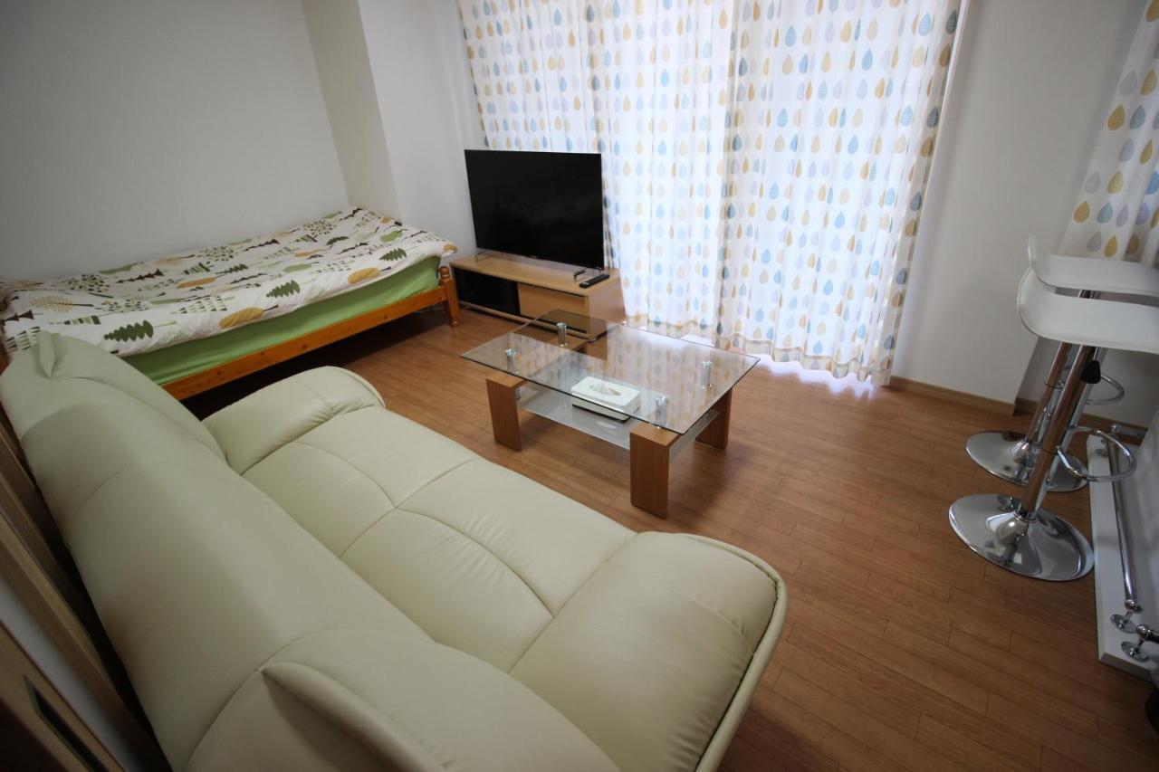 Patio Kyobashi Apartment Osaka