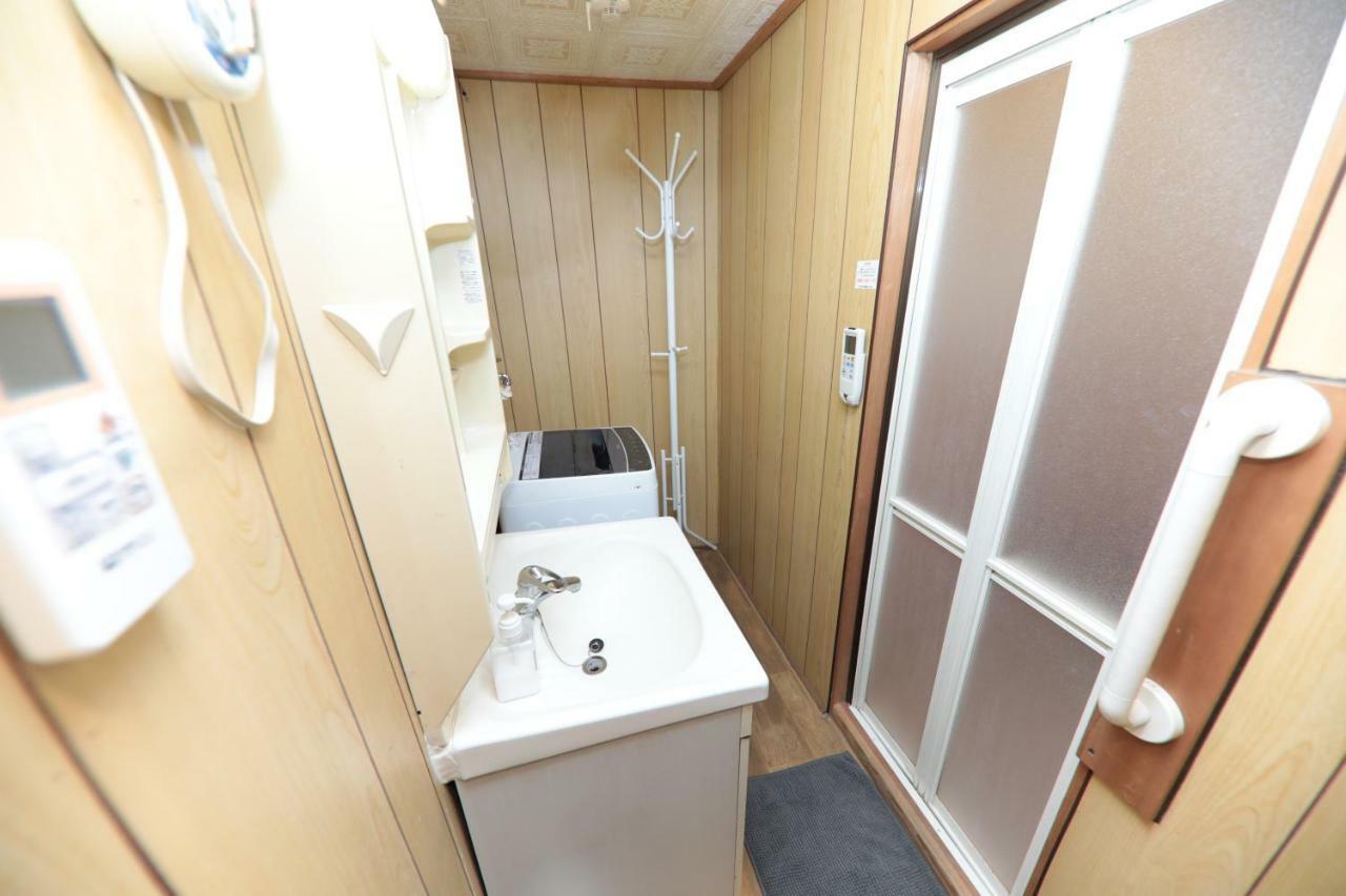 Good Old Japanese Apartment Osaka
