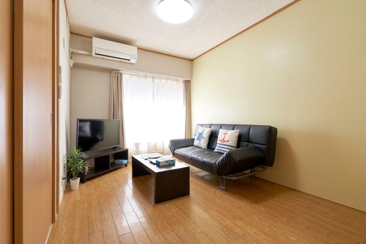 Guest house Meet Me Tenjinbashi *