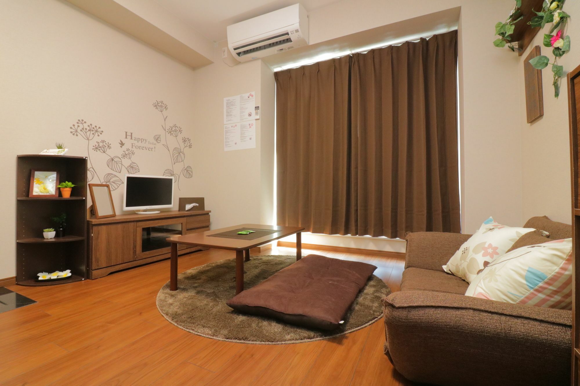 Hg Cozy No 32 通天閣前 Osaka
