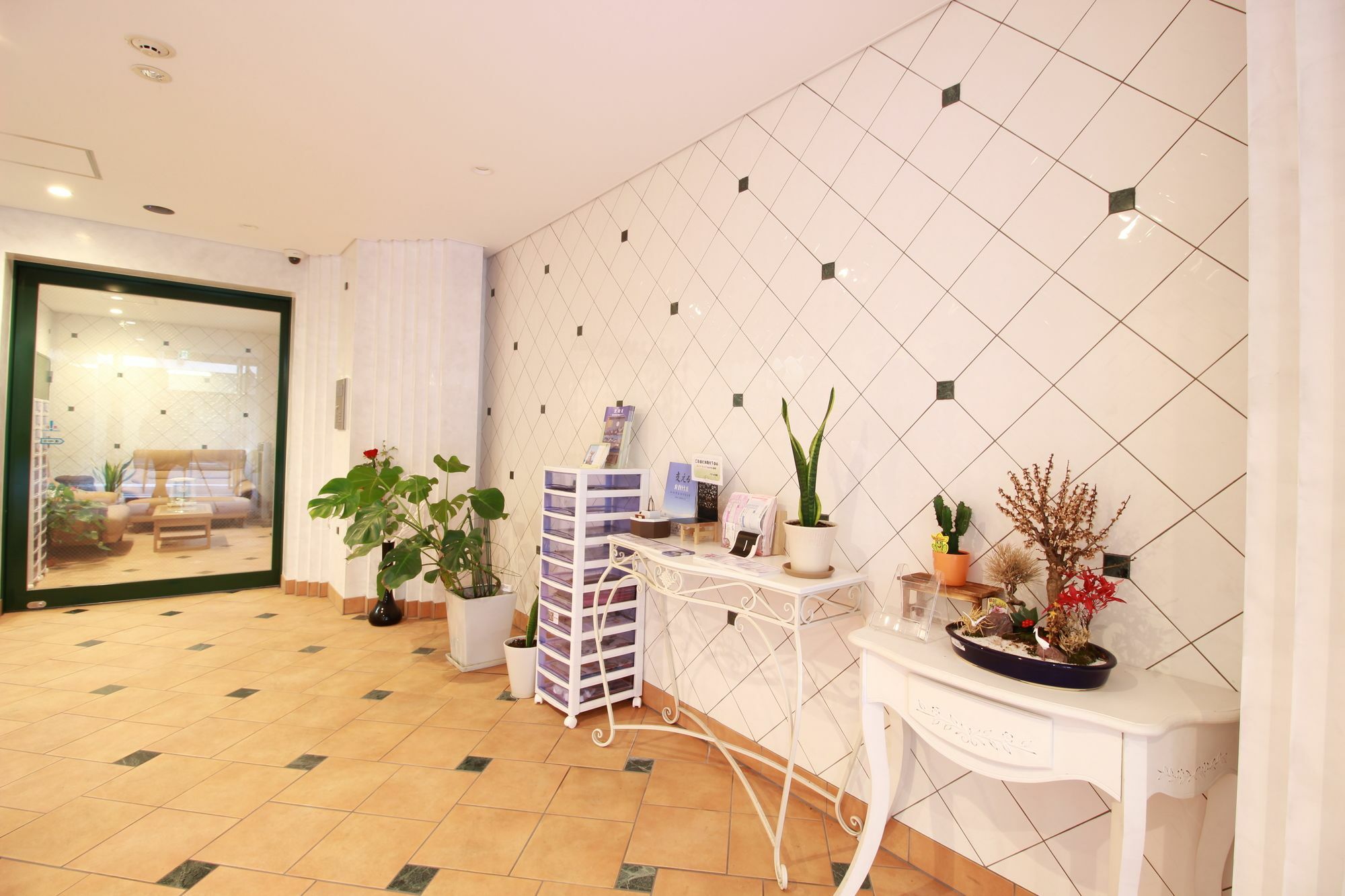 Patio Kyobashi Apartment