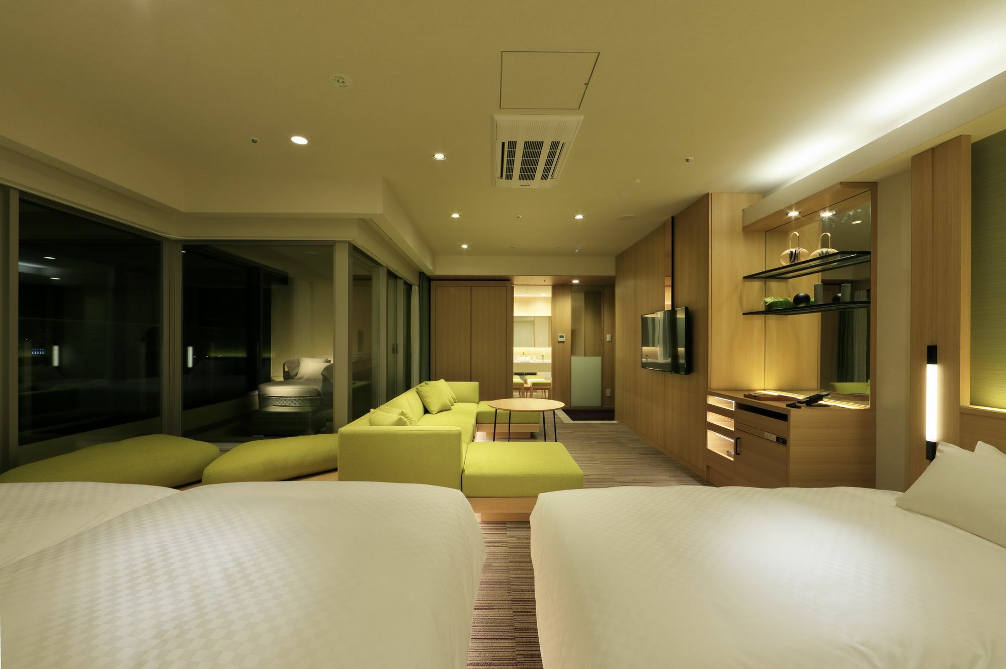 The Singulari & Skyspa At Universal Japan Hotel 4*