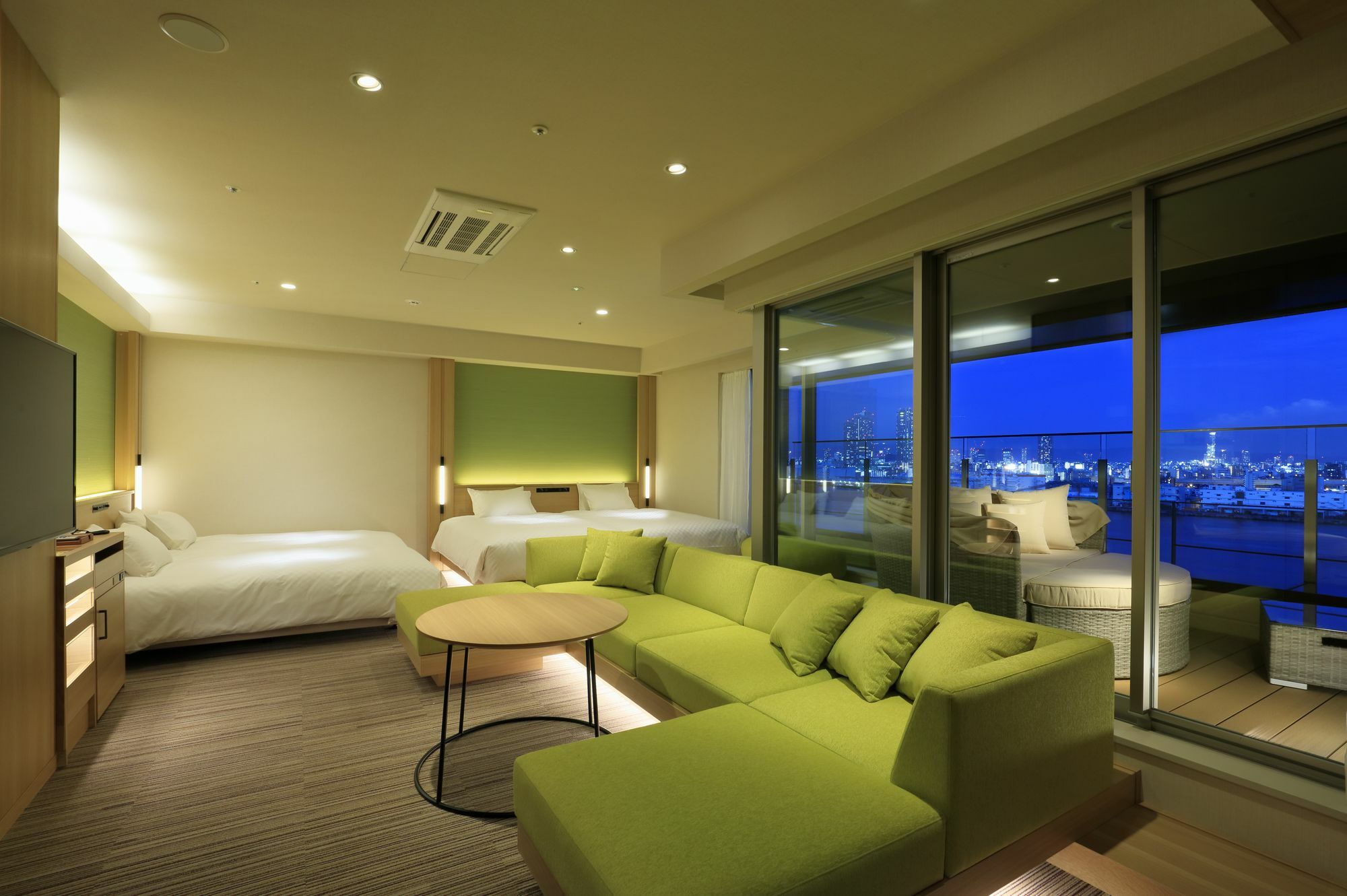 The Singulari & Skyspa At Universal Japan Hotel 4*