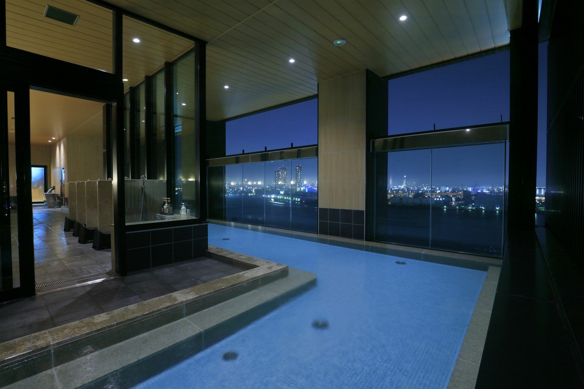 The Singulari & Skyspa At Universal Japan 4* Osaka