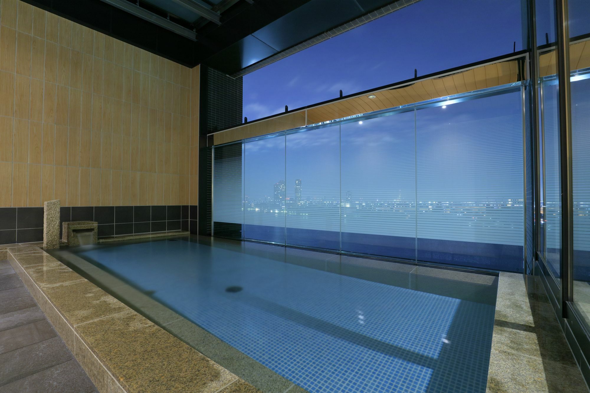 The Singulari & Skyspa At Universal Japan