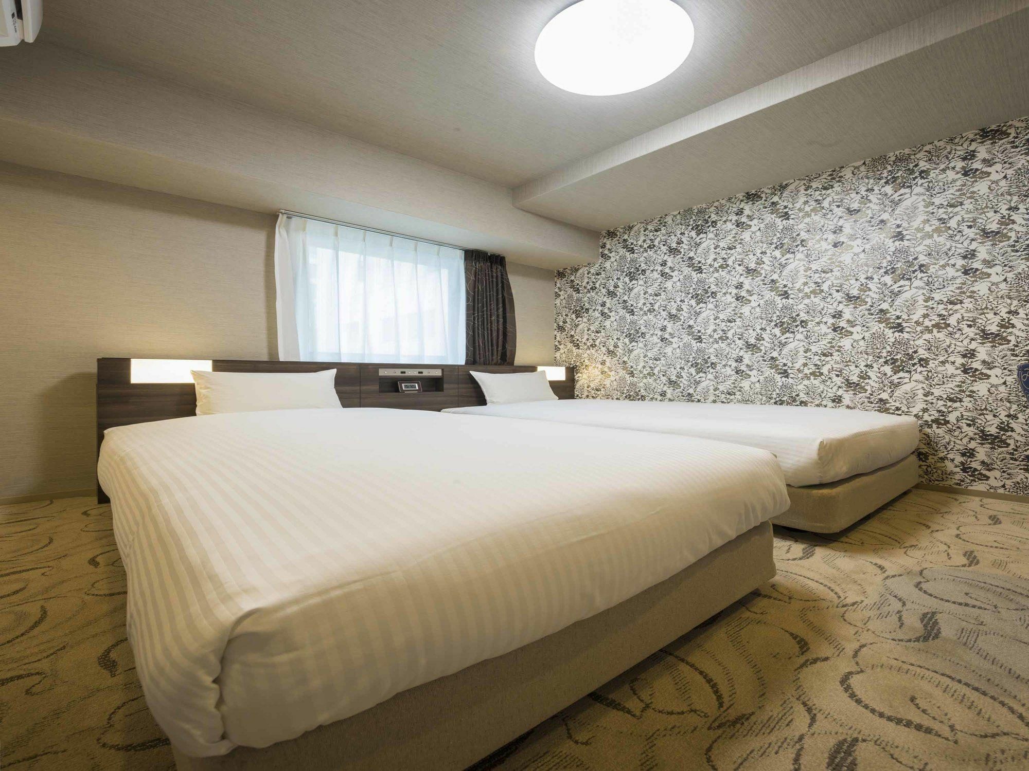 Wbf Shinsaibashi Hotel Osaka