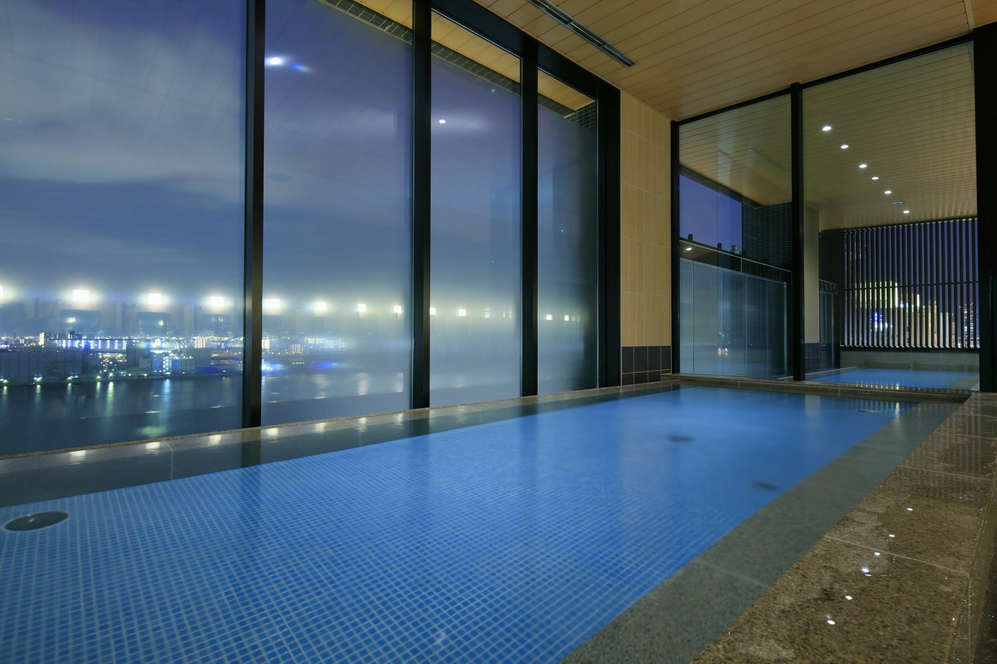 The Singulari & Skyspa At Universal Japan