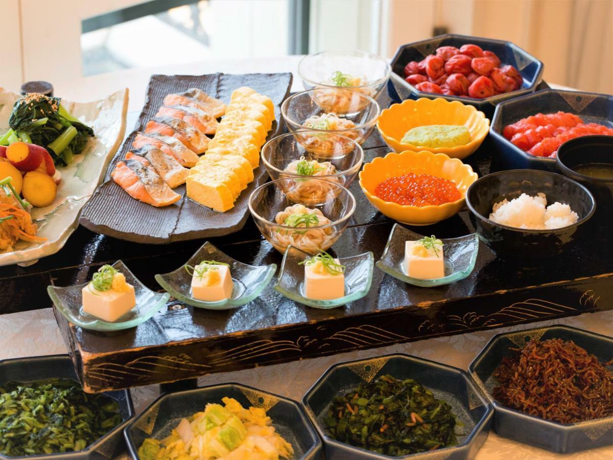 Monterey Osaka