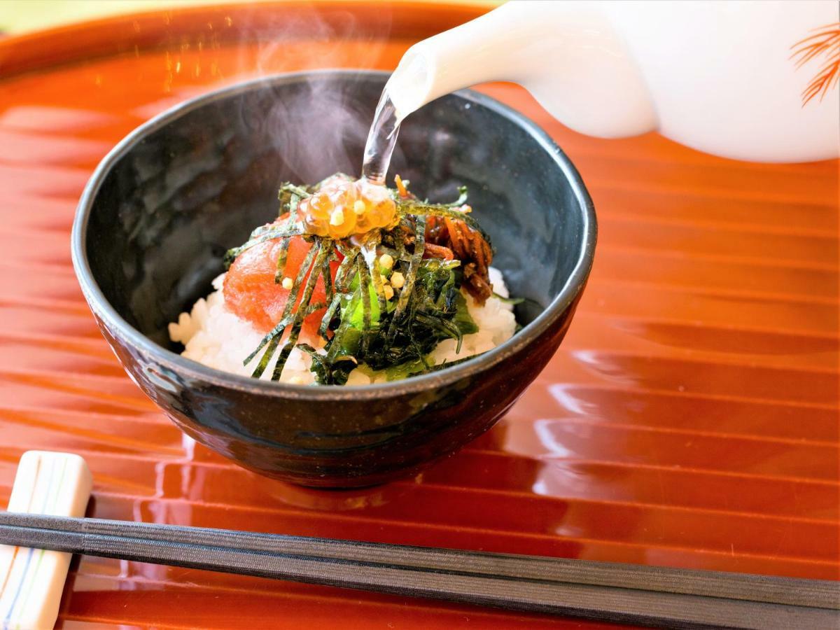 Monterey 4* Osaka