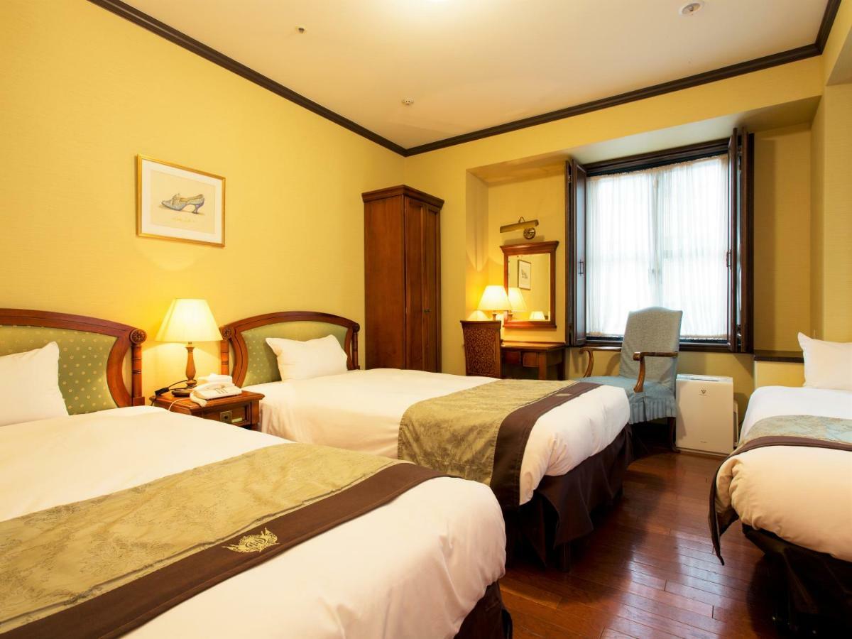 Monterey Hotel 4*