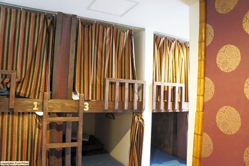 U-en Hostel *