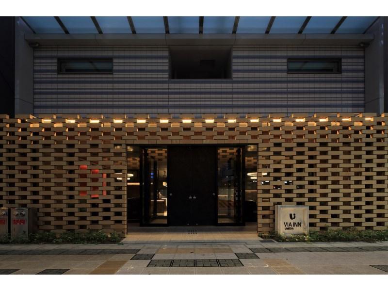 Via Umeda 3*
