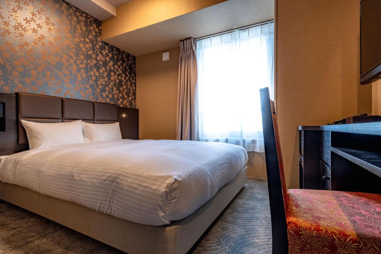 Hotel Wbf Shin-osaka Skytower 3*