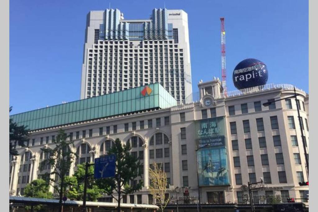 彬ーjr大阪環状線、近鉄駅、地下鉄 徒步5分、天然温泉、鶴橋焼肉観光。usj、心斎橋直通、交通便利 Osaka
