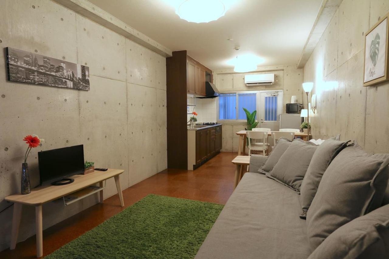 Apartment Ku1 Kurosaki House