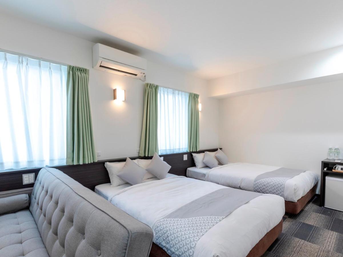 Economy hotel Oyo Reborn Namba-minami Osaka