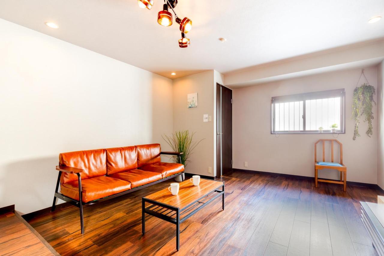 Bahay bakasyunan Chikyuutabikazoku Usj ⅱ Osaka