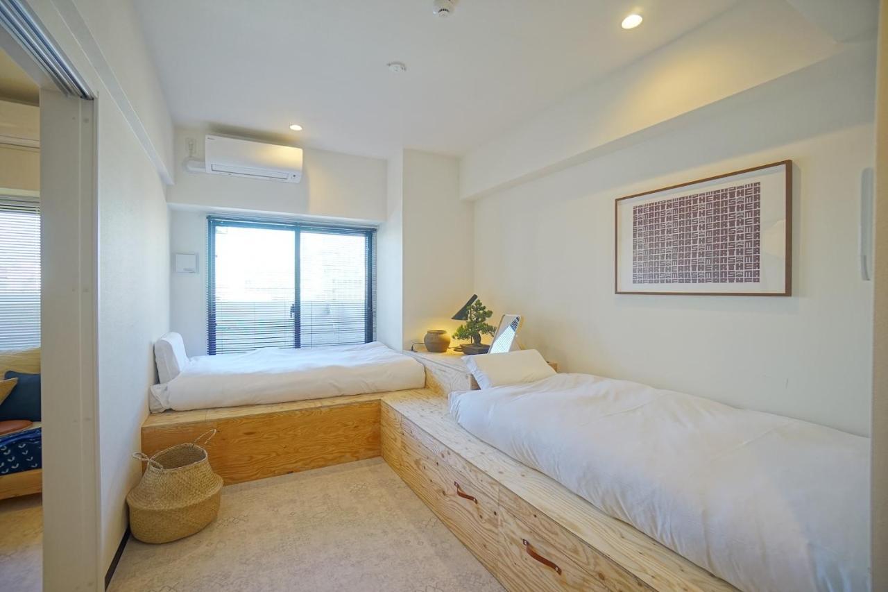 Earthmans Osaka-jo Aparthotel 3*