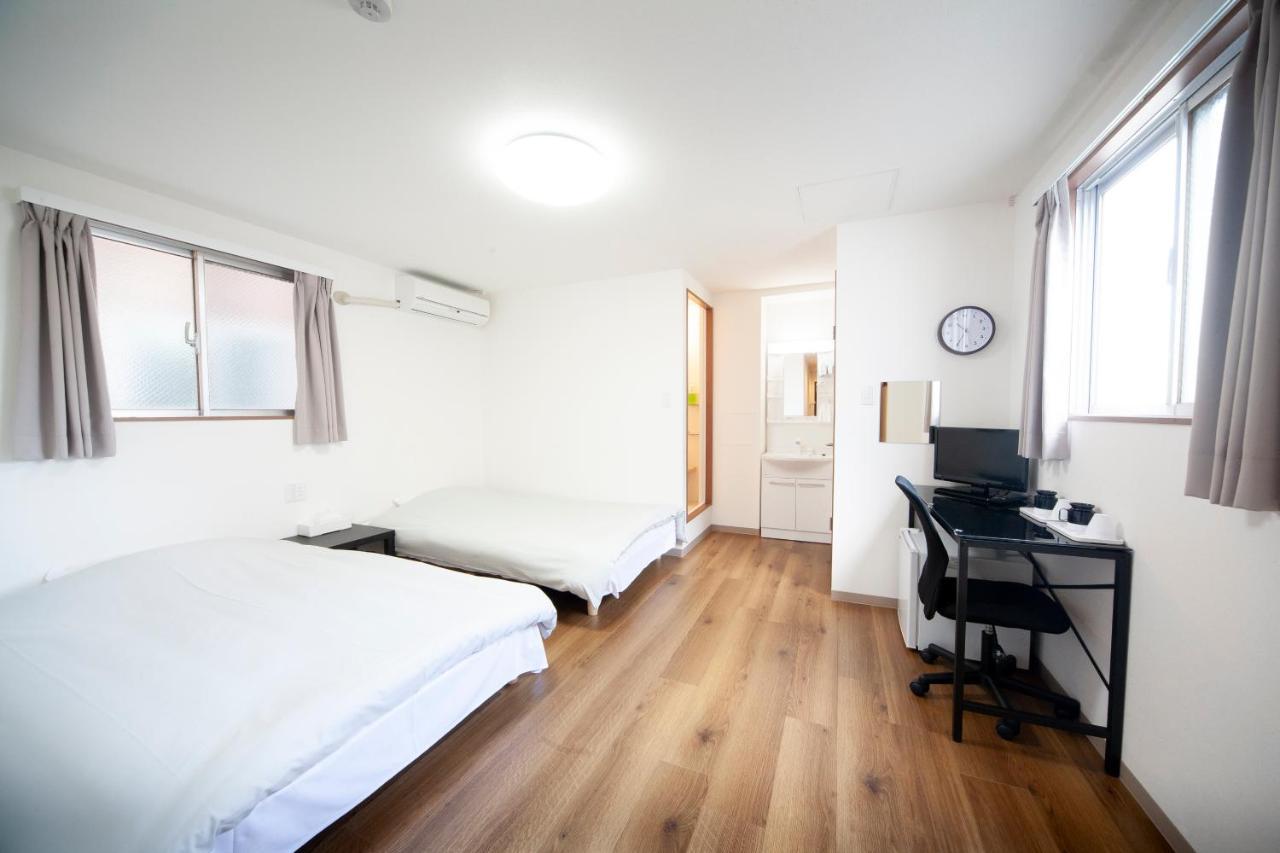 Chuo Bridge Hotel 2*