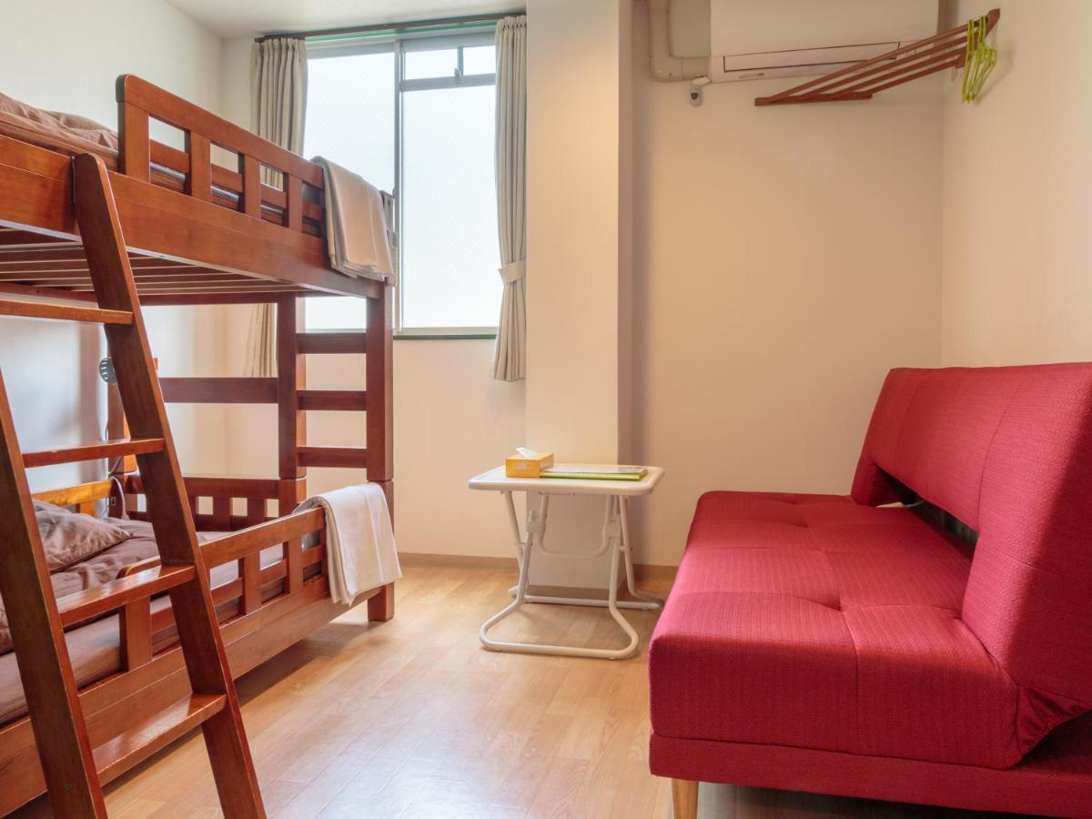 Hostel J-hoppers Osaka