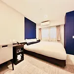 Shinsaibashi Crystal Hotel