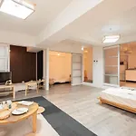 Hostel Irodori Dotombori North 207