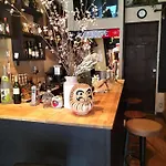 Backstage Party Hostel & Bar