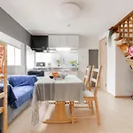 Nana House