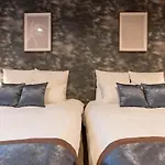 Bijou Suites Classic