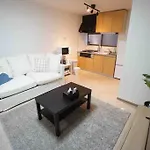 Family Home Rinka Shitennoji Rkb
