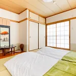 Umeda 15 Min, Airport 40 Min, Usj 30 Min, Quiet Residential Neighborhood 5Ldk Japanese Style House For Groups And Families