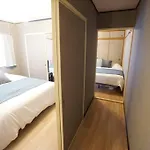 Apartment House Arita Clover 305