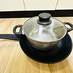 302 黒門市場1分!道頓堀まで徒歩8分!心斎橋まで徒歩9分