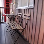 Sunny Side House Nishikujo