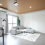 Tasoneurbanstayosaka なんば西stb5F