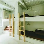 Hippo Hostel And Cafe Bar