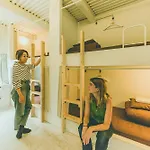 Hippo Hostel And Cafe Bar