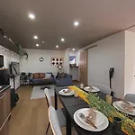 Official Trhouses 米御繁花 12 Minutes To Usj And Namba