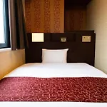 Hotel. Links Namba