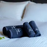 Nipponbashi Luxe Hotel