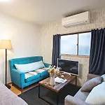 ＠Home天下茶屋2F〜駅まで徒歩5分・最大6人・グループ旅行最適＊浴室＋トイレ＋洗面所＊2