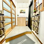 Guesthouse Reina Tsuruhashi Station - Vacation Stay 15369