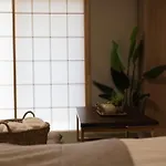 B&今里店