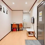 通天閣南