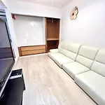 9人可能/難波駅一駅/40M2/ Gran303