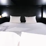Hotel Trad Replay
