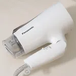 コンフィデンスロン304