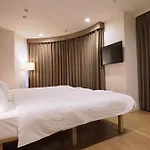 Park Central Sakura Hotel